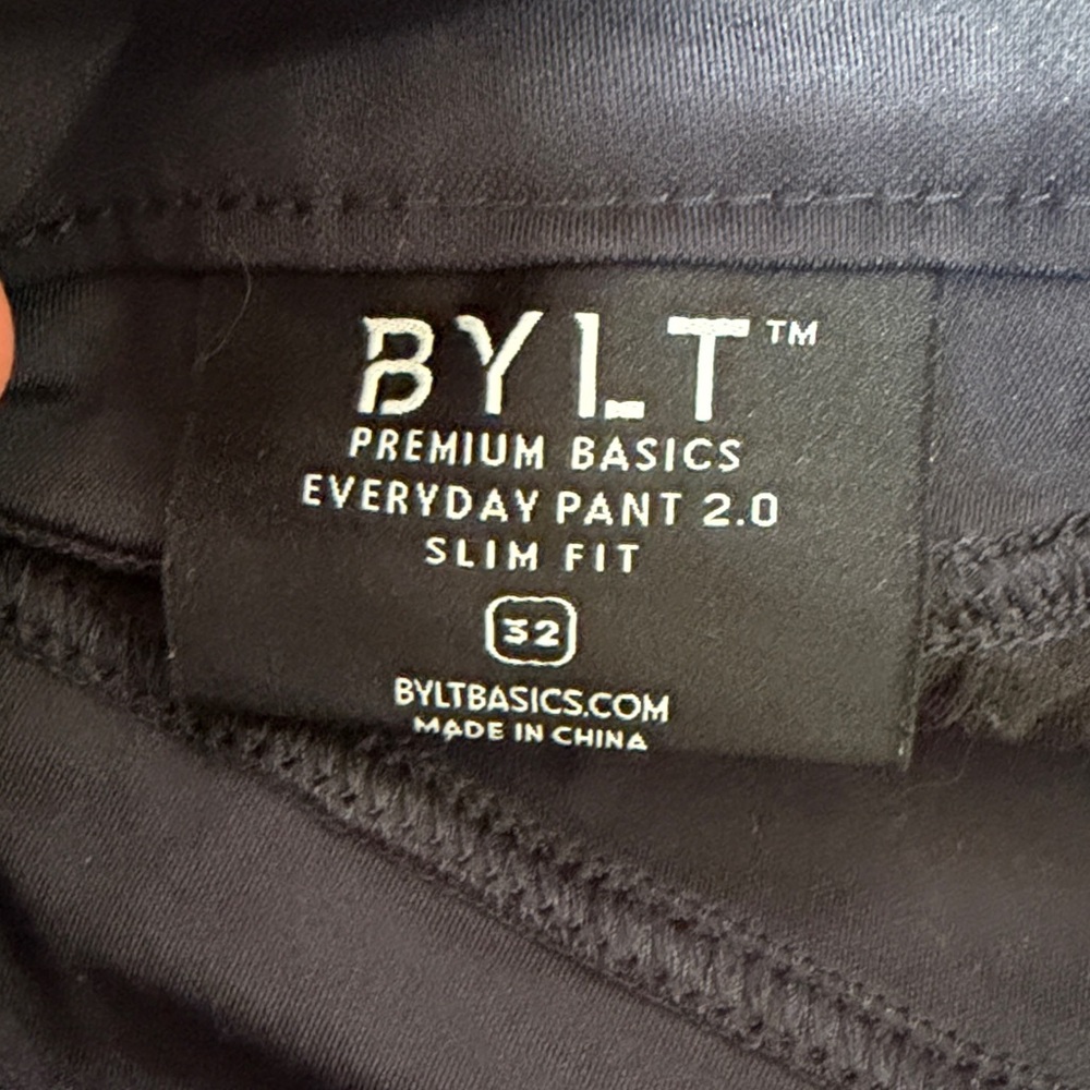 BYLT Premium Basics Everyday Pant 2.0 in a slim fit style - Picture 2 of 6
